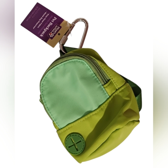 🐶🐾NWT DOG CLOTHES & PET-BAG/HOLDER🐾🐶 - Picture 2 of 3